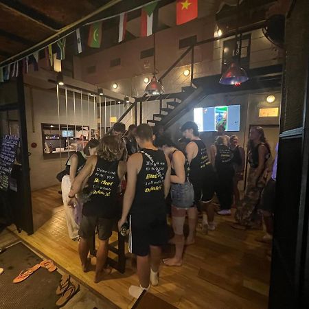 Loft Hostel Тау Экстерьер фото