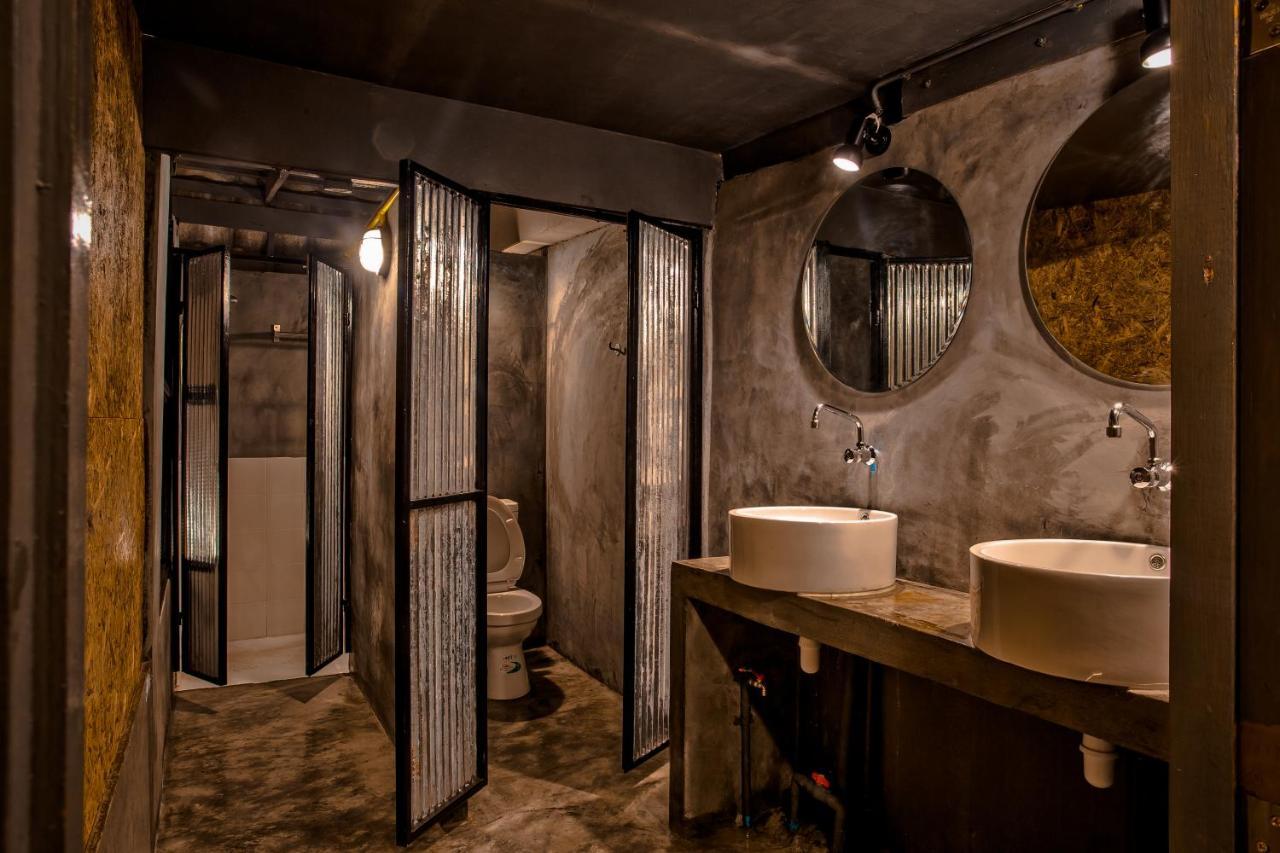 Loft Hostel Тау Экстерьер фото